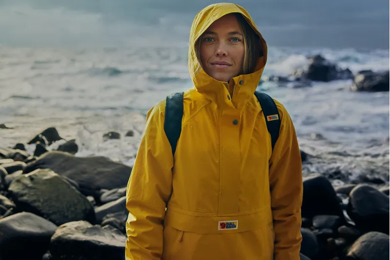 Fjallraven Womens Vardag Hydratic Anorak Black-9